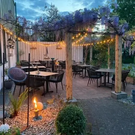 Esszimmer By F.mueller * Westheim (Pfalz)